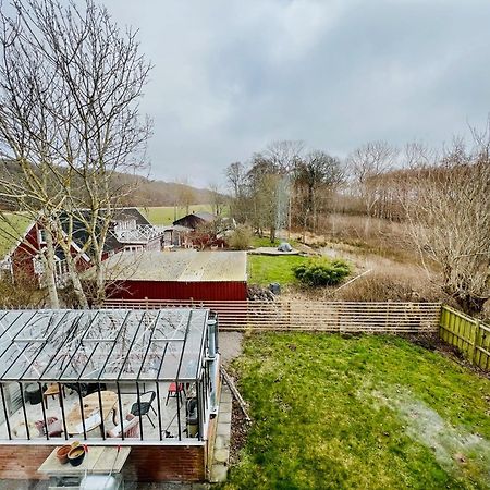 Penthouse-Laegenhet Med Tva Sovrum & Terass Med Havsutsikt Molle Bagian luar foto