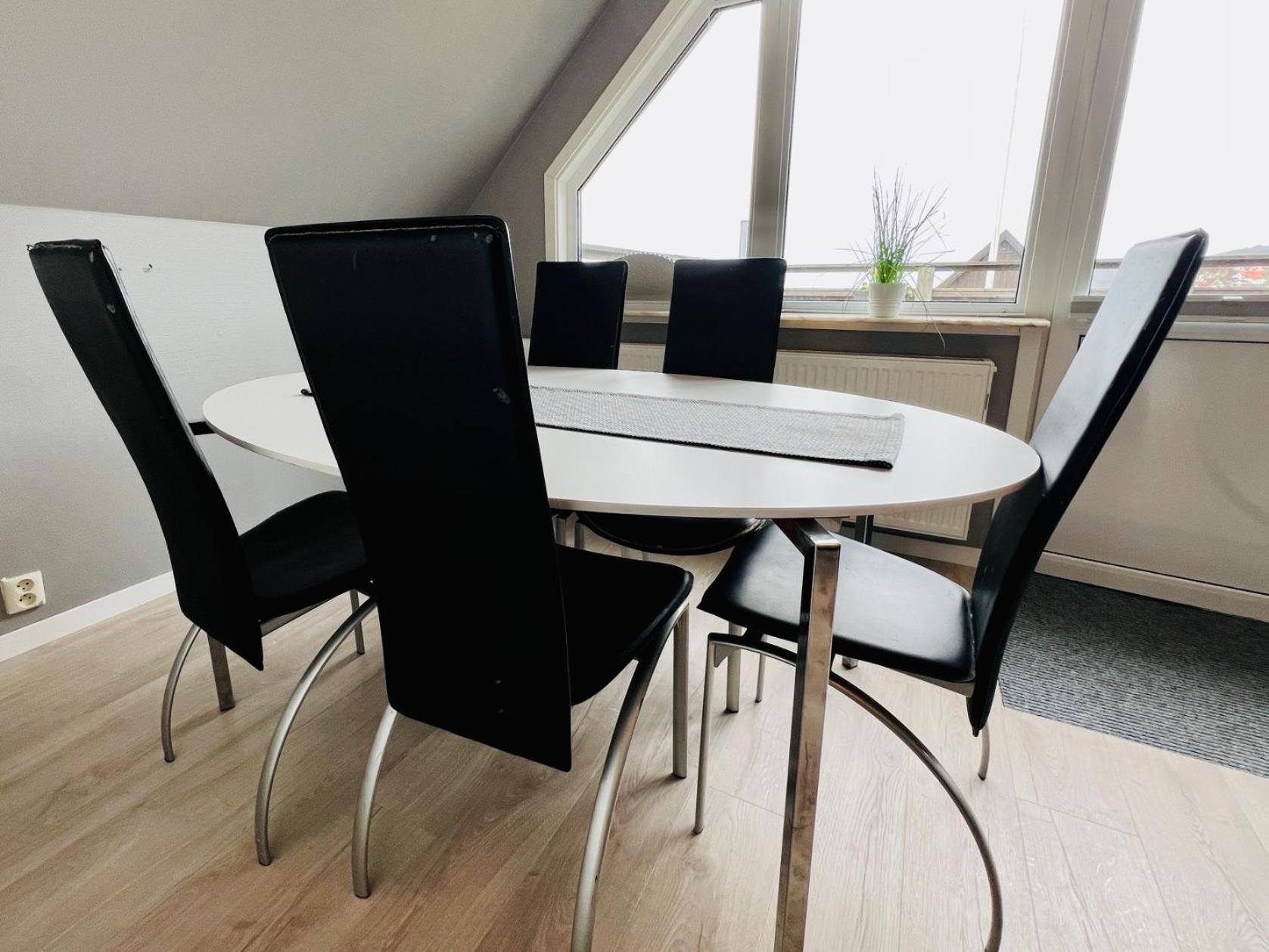 Penthouse-Laegenhet Med Tva Sovrum & Terass Med Havsutsikt Molle Bagian luar foto