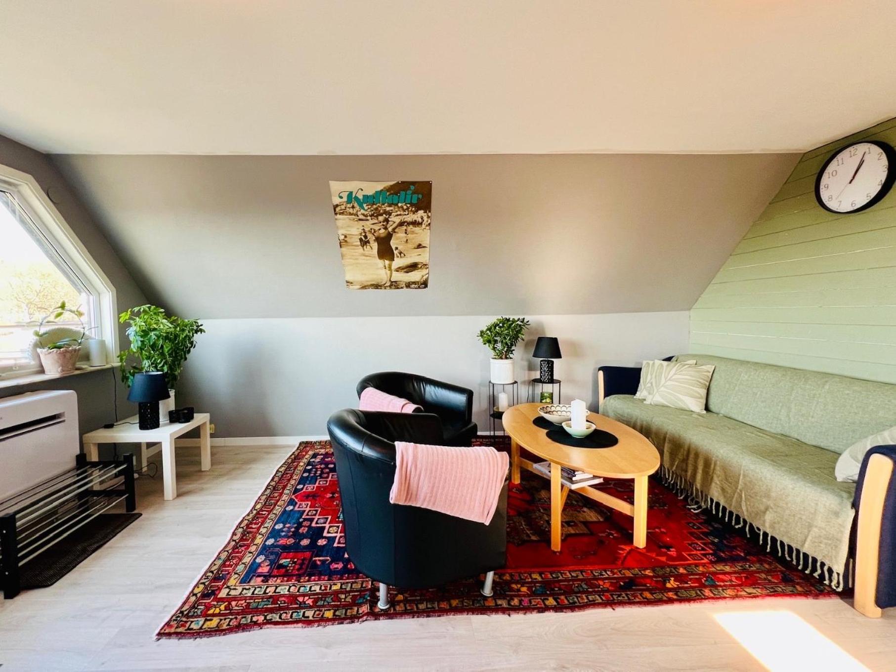 Penthouse-Laegenhet Med Tva Sovrum & Terass Med Havsutsikt Molle Bagian luar foto